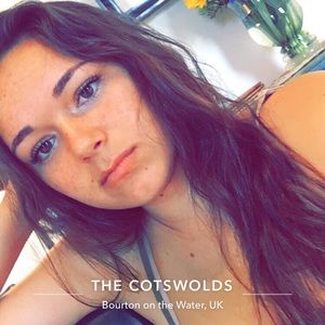 Meet your Posher, Ella